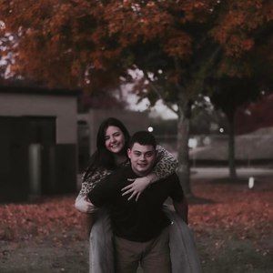 Meet your Posher, Chloe